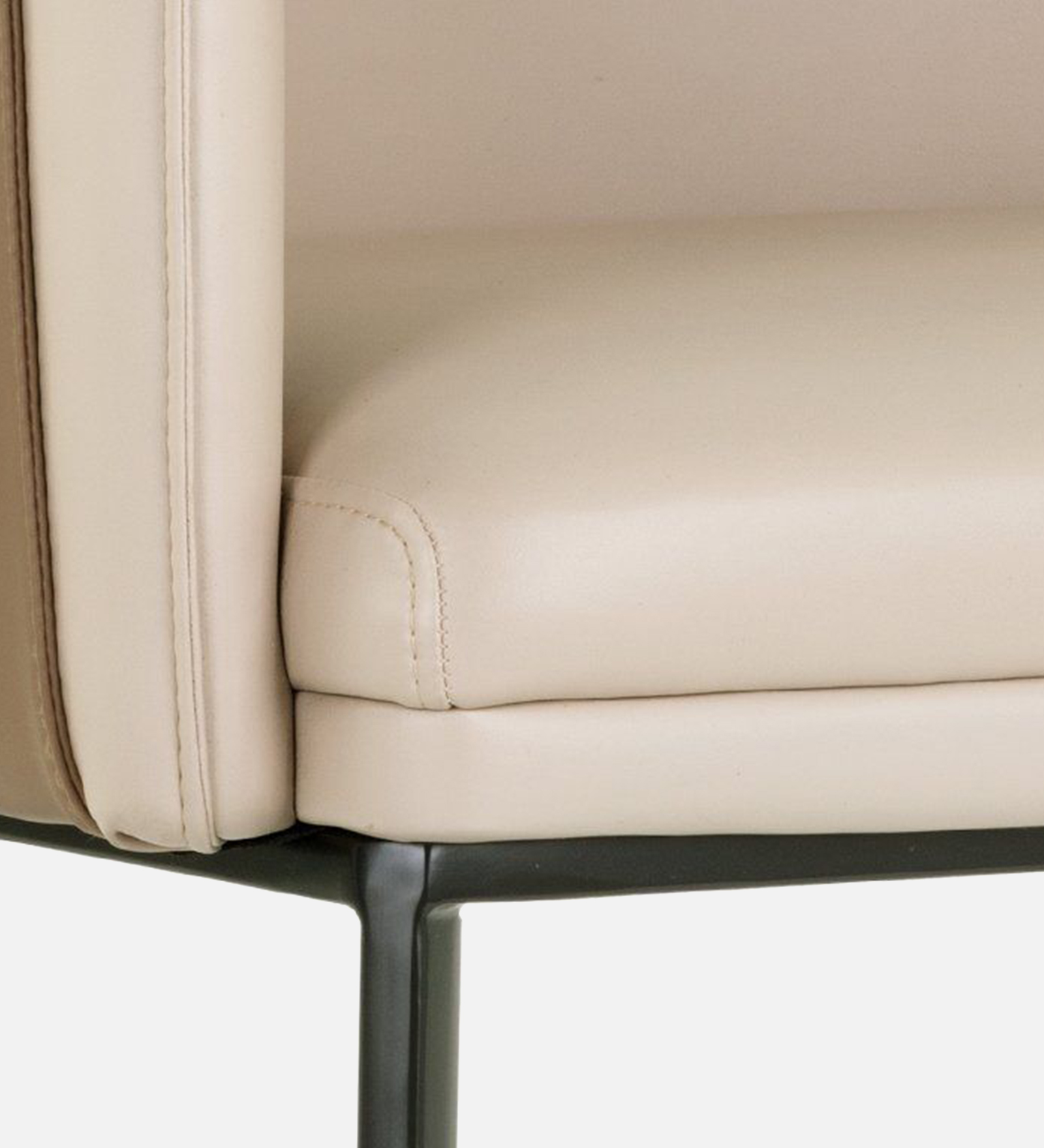 HNUU ARM CHAIR OFF WHITE LEATHERATTE WITH BLACK LEGS FINISH - Image 4