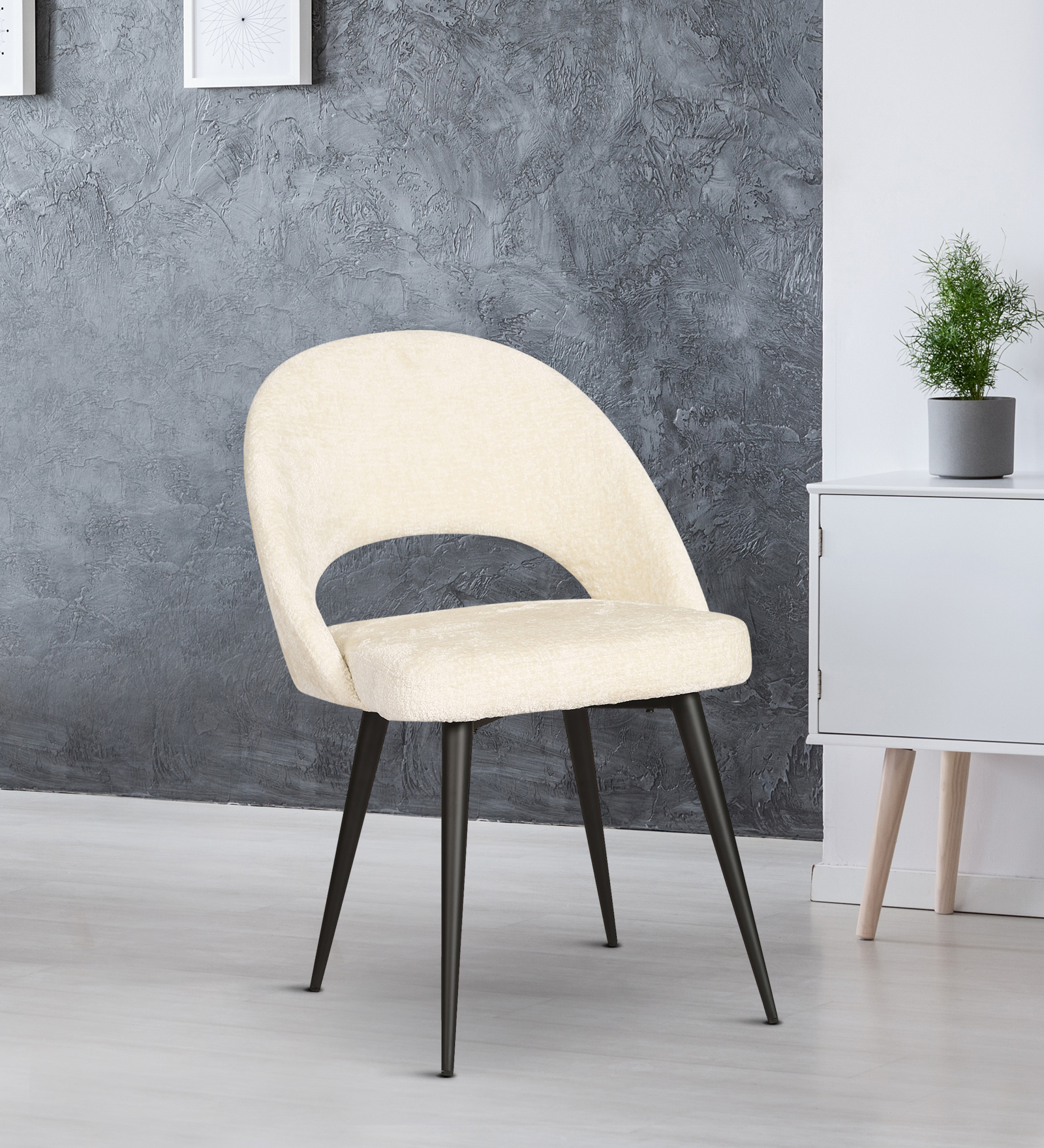 DEVAS ARM CHAIR WITH OFF WHITE COLOR