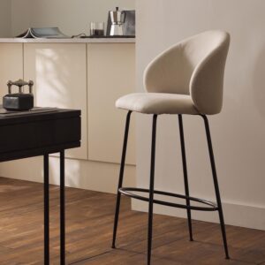 Bar chair with white cushion and black metal finish